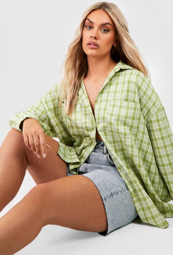 boohoo Plus Oversized Geruite Blouse, Green